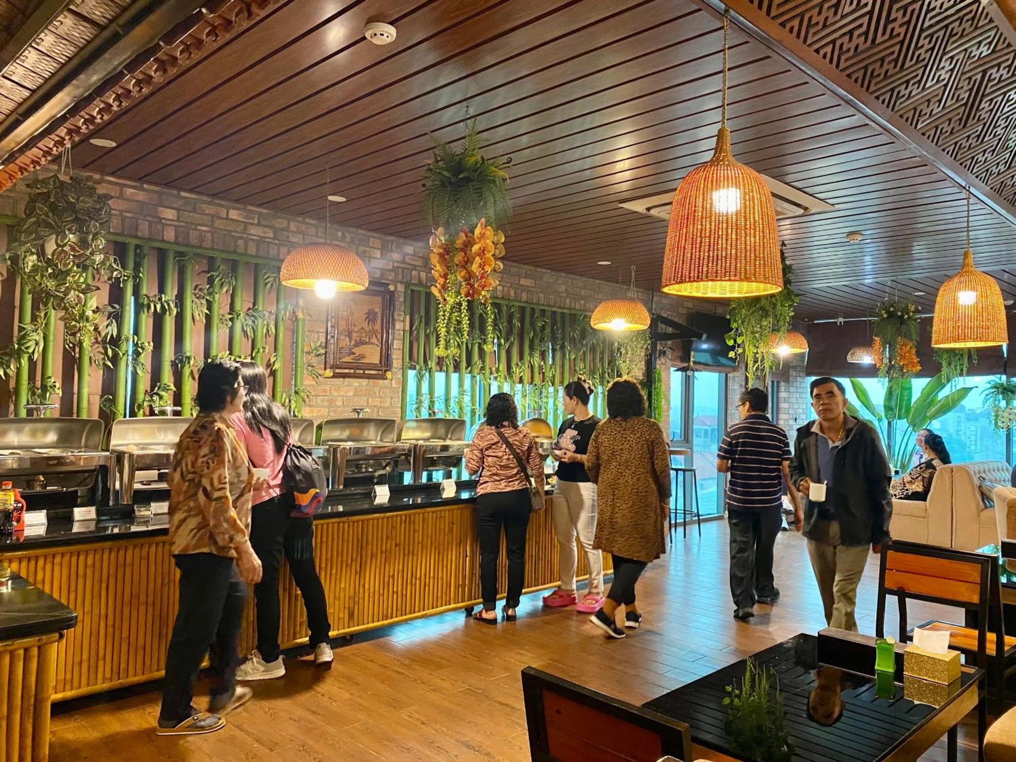 Kawasaki Noi Bai Airport Hotel Exteriér fotografie