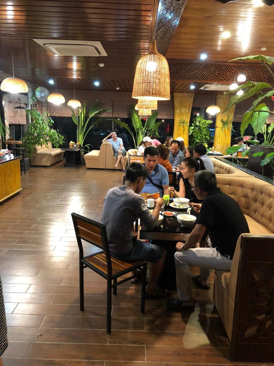 Kawasaki Noi Bai Airport Hotel Exteriér fotografie